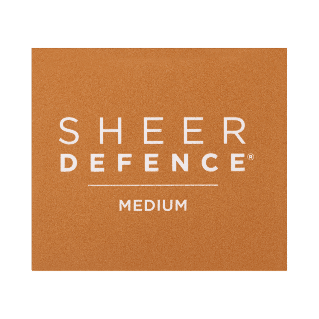 INVISIBLE ZINC SHEER DEFENCE Tinted Moisturiser SPF 50 Medium 50g